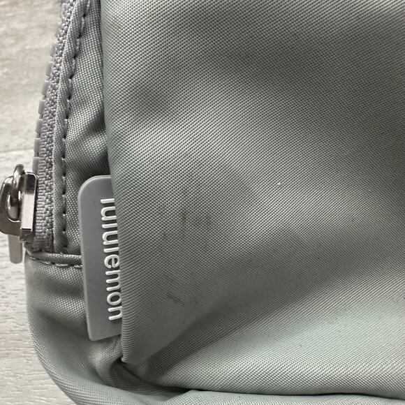 Lululemon Gray Belt Bag Fanny Pack - Picture 3 of 9